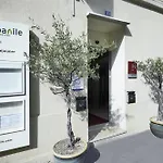 Campanile Prime - 15 Tour Eiffel 3*