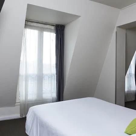 Hotel Campanile Prime - 15 Tour Eiffel