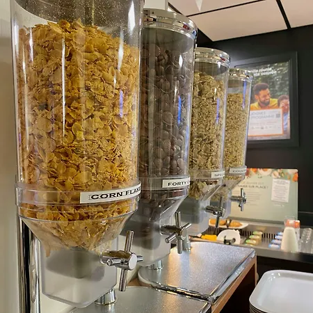 Campanile Prime - 15 Tour Eiffel 3*