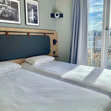 Campanile Prime - 15 Tour Eiffel 3* Paříž