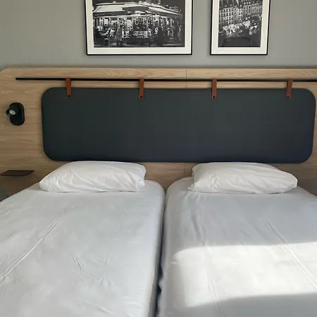 Campanile Prime - 15 Tour Eiffel 3* Παρίσι