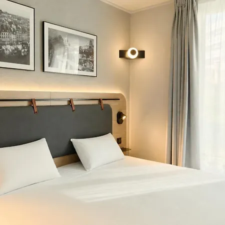 Campanile Prime - 15 Tour Eiffel Hotel 3*