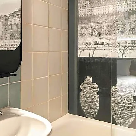 Campanile Prime - 15 Tour Eiffel 3* Paris