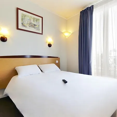 Hotel Campanile 15 - Tour Eiffel