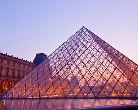 Hotel Campanile 15 - Tour Eiffel Paříž