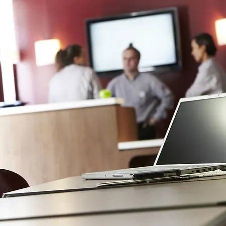 Campanile Prime - 15 Tour Eiffel Hotel