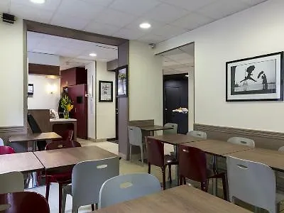 Campanile 15 - Tour Eiffel Hotel Paříž