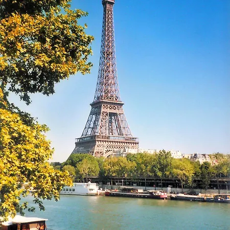 Campanile Prime - 15 Tour Eiffel Paříž