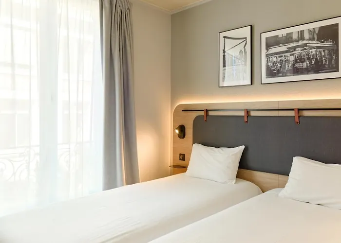 Campanile Prime - 15 Tour Eiffel 3* Paris